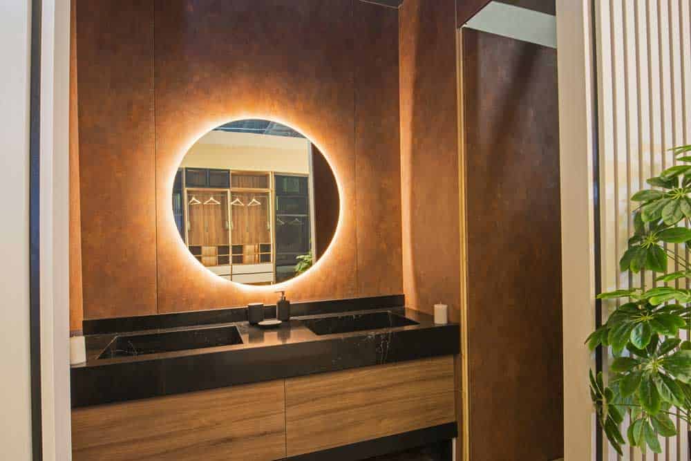 Interior design of a backlight mirror